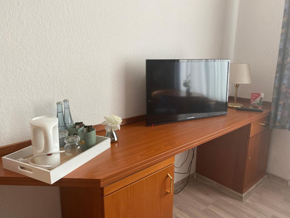 Hotel Oberledinger Hof Leer Dış mekan fotoğraf
